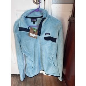 Patagonia New with Tags Re-Tool Snap-T size L Blue.